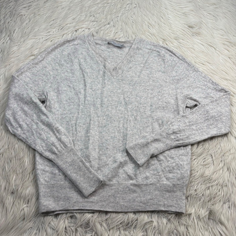 Theory Women's S Gray V-Neck 100% Cashmere Sweater Quiet Luxury Preppy Classic